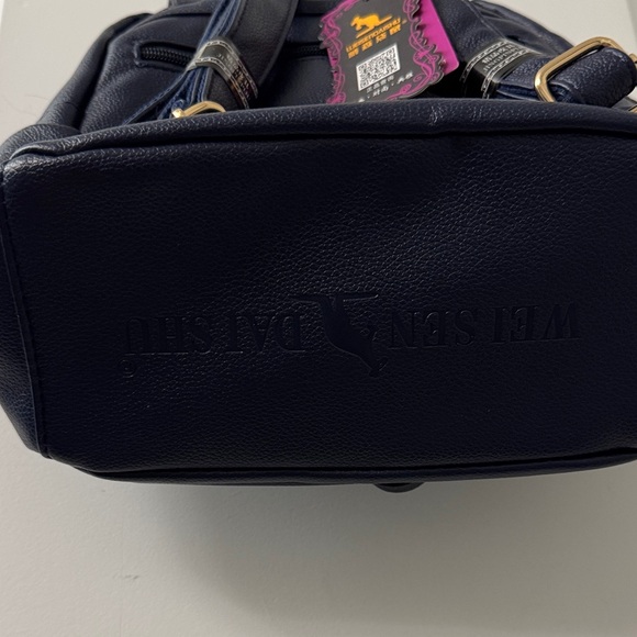 Navy Blue Backpack with Gold Accents!! Beautiful🔥🔥🔥🔥 - Picture 8 of 8